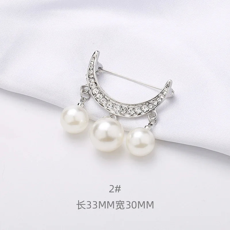 Pearl Brooch Fixed Strap Charm Safety Pin For Women Sweater Dress Clothe Small Brooch Cardigan Clip Chain Lapel Neckline Jewelry